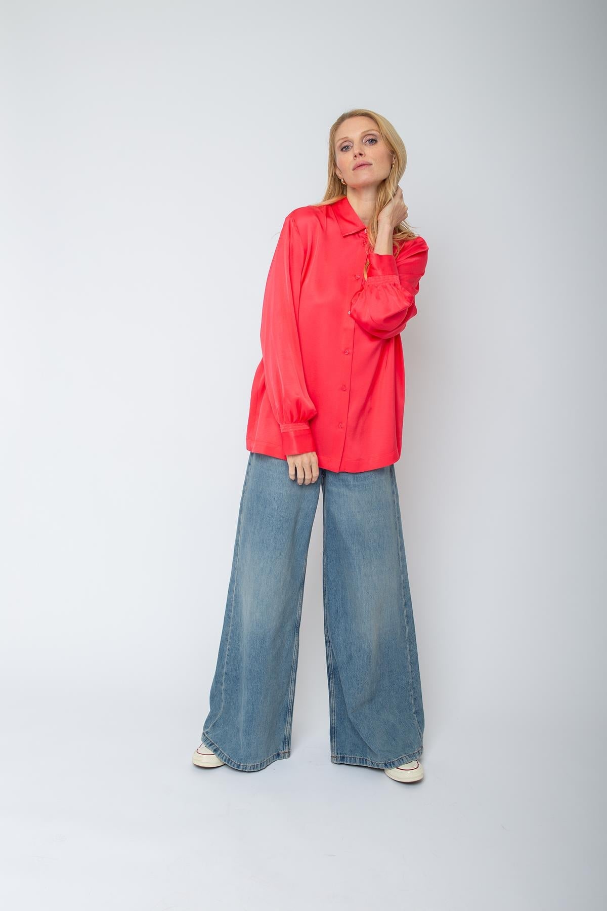 Bluse mit klassischem Kragen hibiskus Bluse Emily van den Bergh