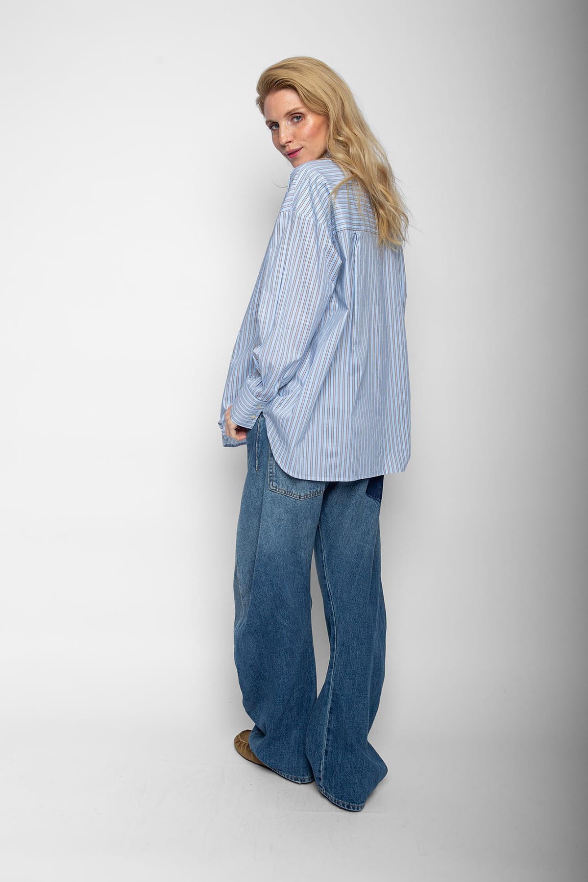 Bluse MIT Poloverschluss bleu stripe Bluse Emily van den Bergh
