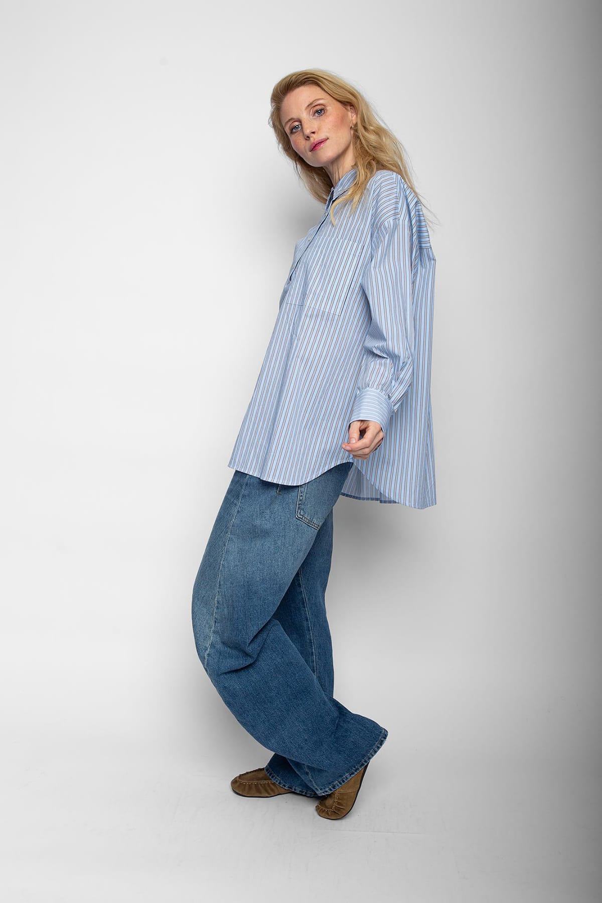 Bluse MIT Poloverschluss bleu stripe Bluse Emily van den Bergh
