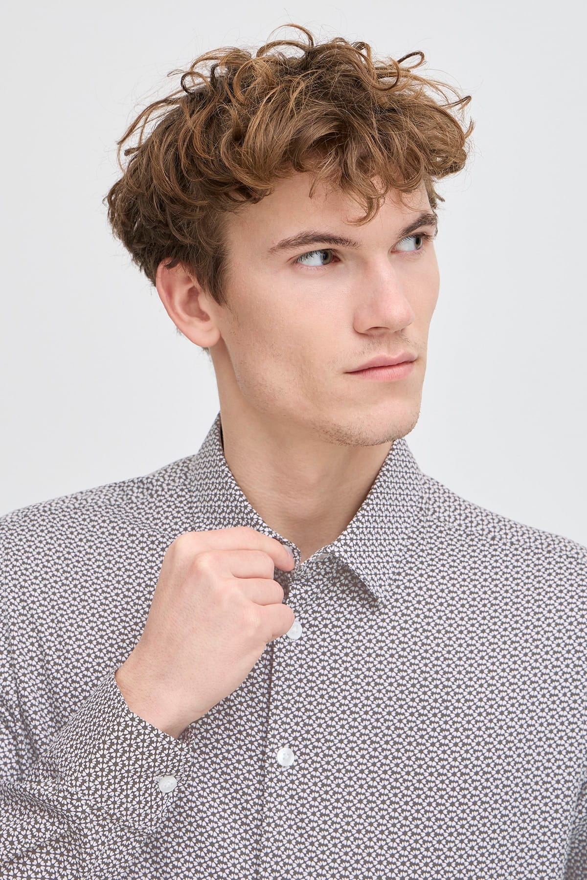 Hemd CFFRIDI LS floral AOP shirt Black Olive Hemd Casual Friday