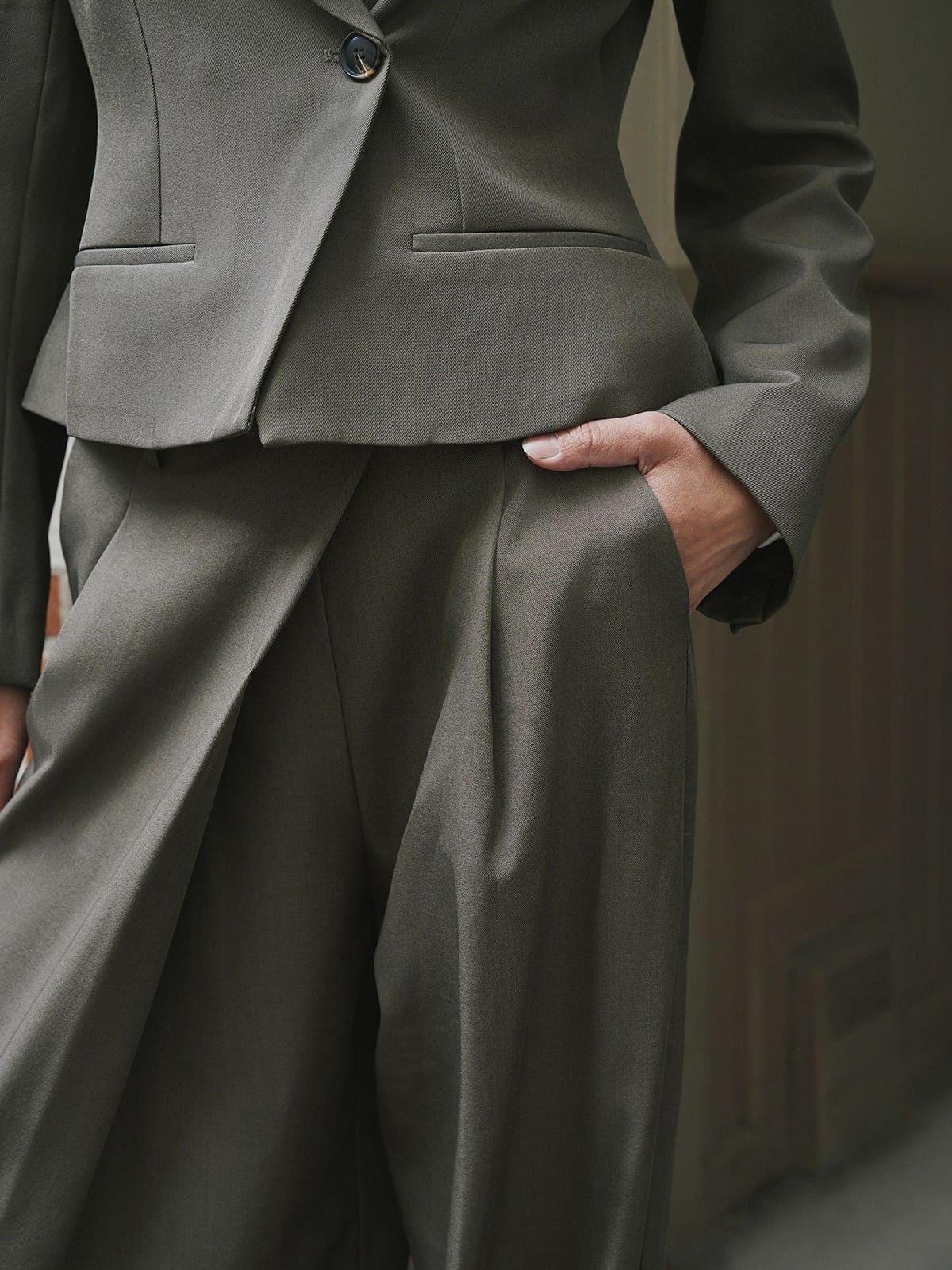 Hose Calina Structure Wrap Pants Dusty Brown Hose Neo Noir