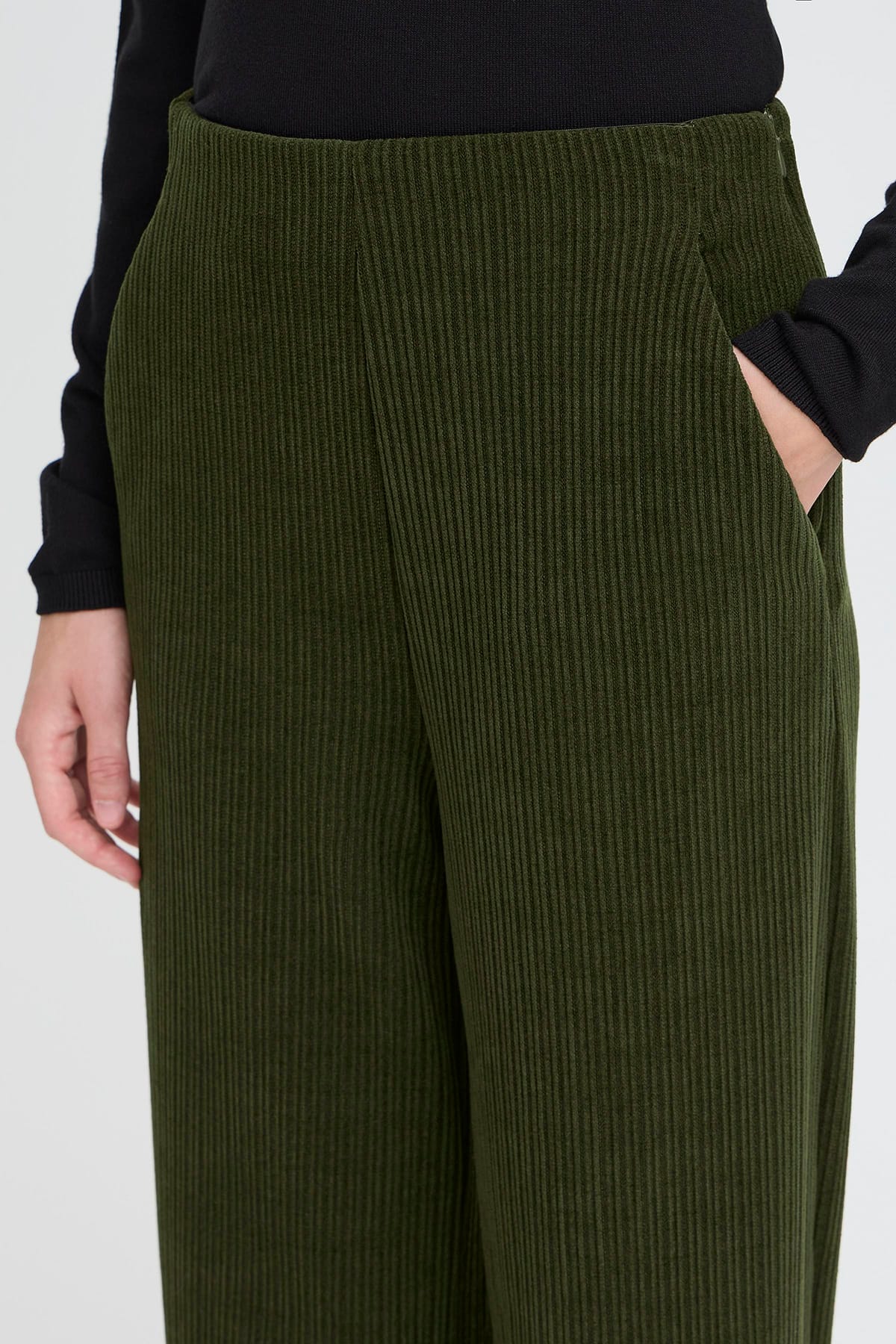 Hose IHKATE CORDUROY PA3 Rifle Green Hose ICHI