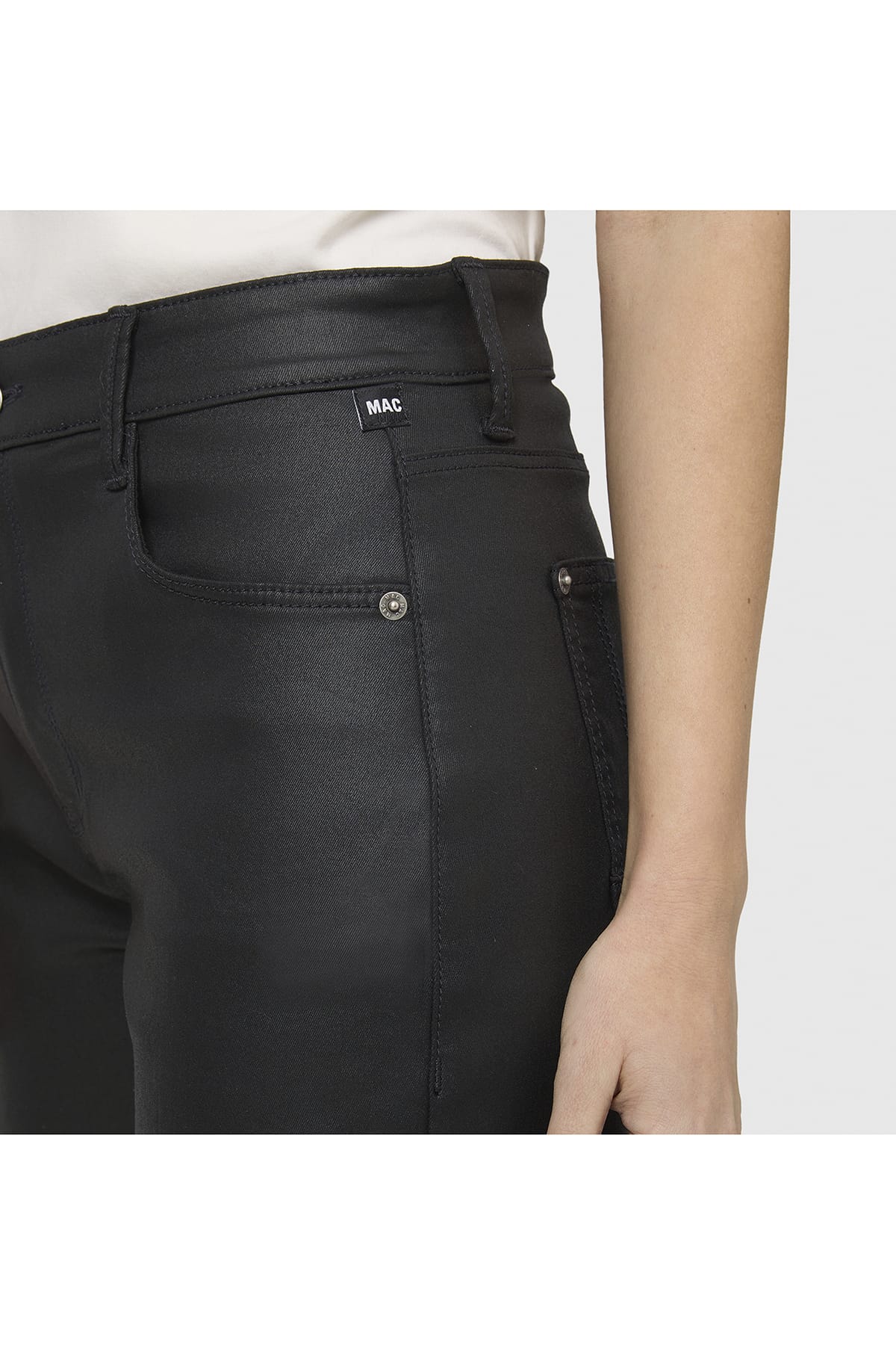 Jeans DANNI 2.3 Coated cotton tencel black Jeans MAC