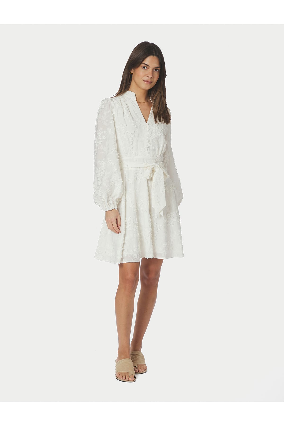 Kleid Monnie Embroidery White Kleid Neo Noir