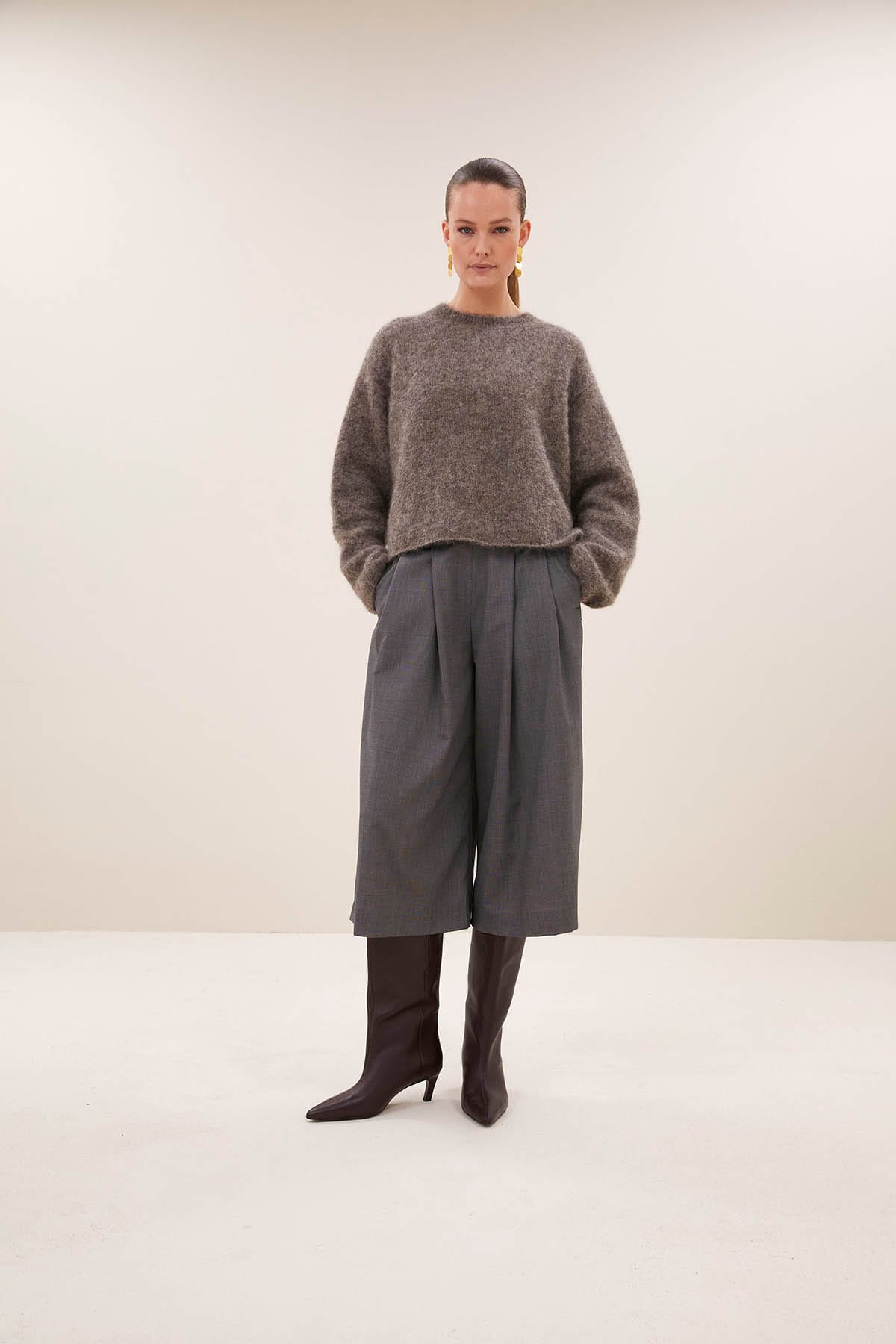 Pullover vasile dark biscuit Pullover By Bar