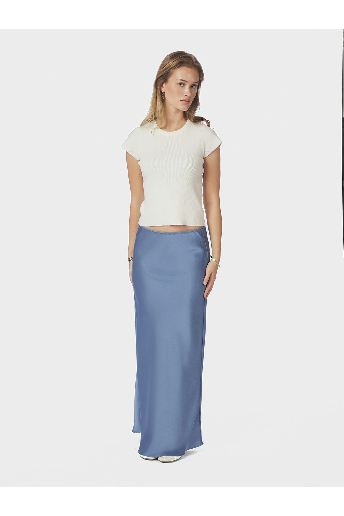 Rock Vicky Heavy Sateen Smoke Blue Rock Neo Noir