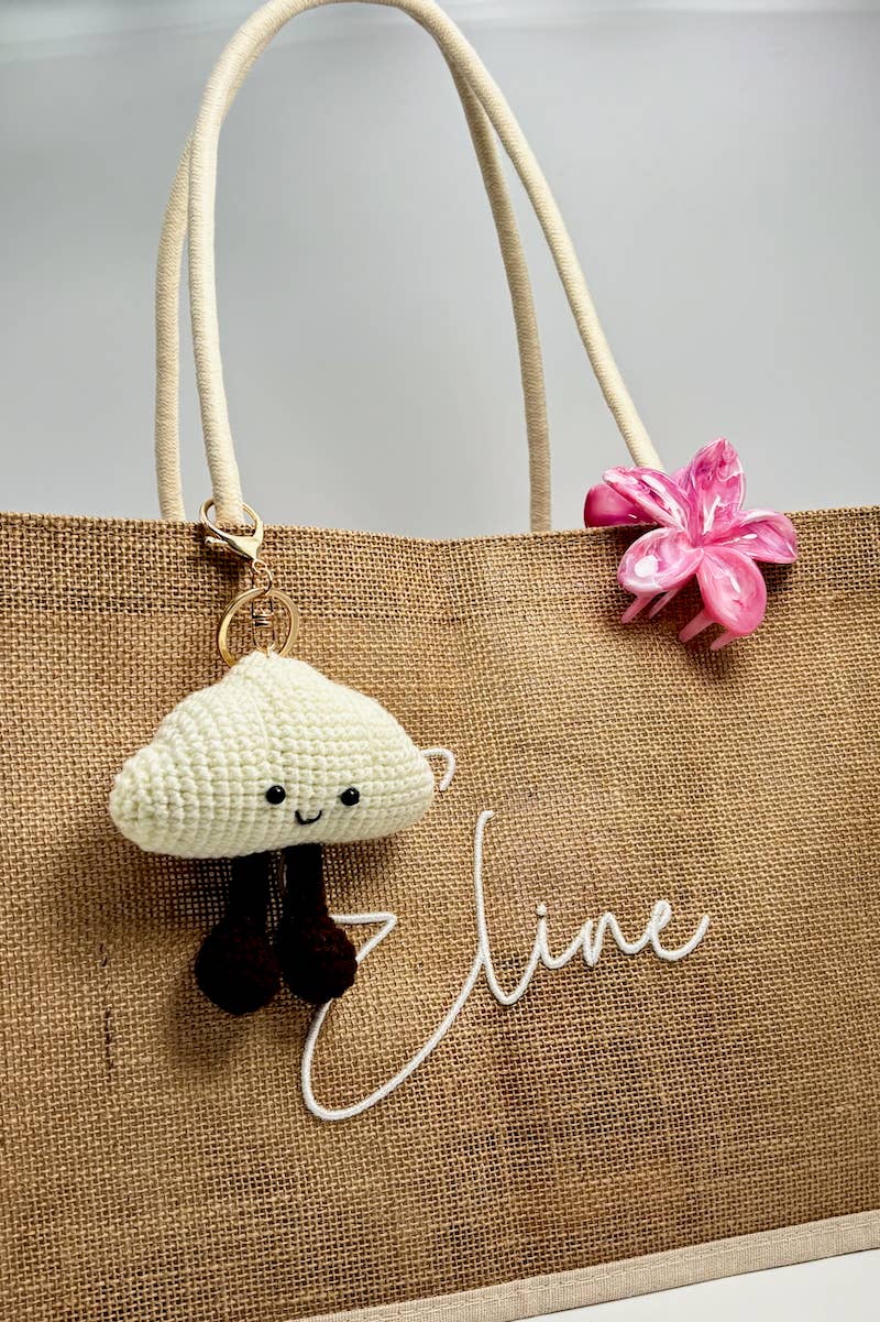 Taschen- und Schlüsselanhänger Wolke gehäkelt BYREN | ÉLINE L'ATELIER