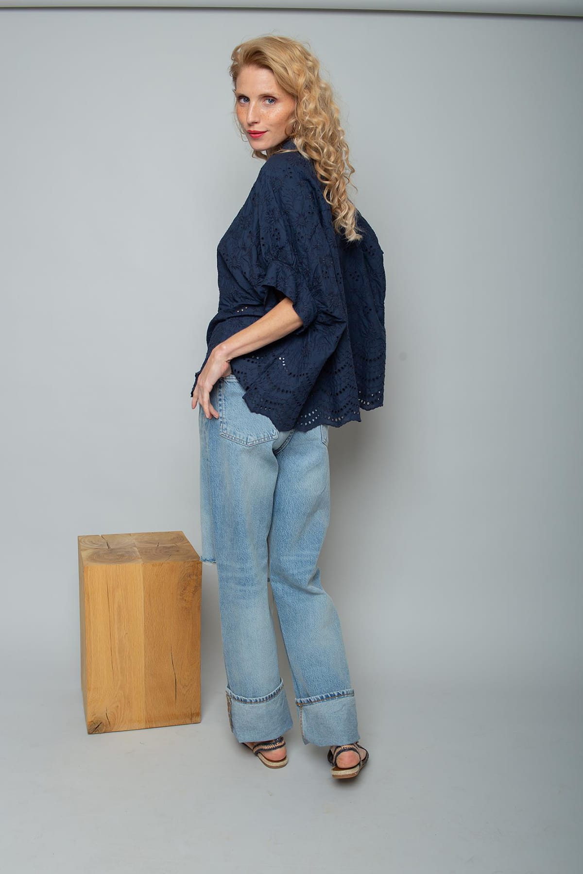 Bluse mit angeschnittenem Ärmel navy Bluse Emily van den Bergh 