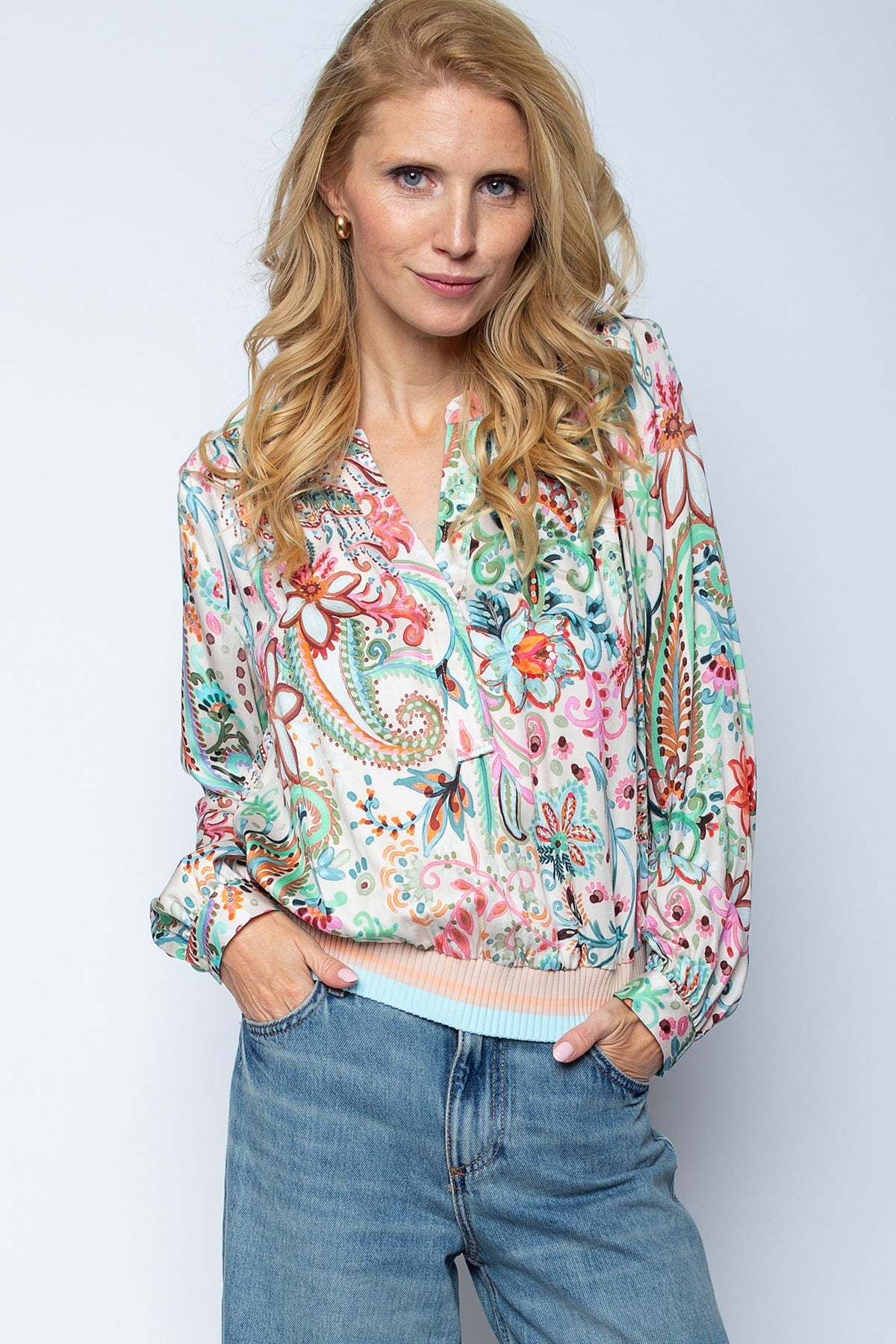 Bluse mit elastischem Bund multi flower paisley Bluse Emily van den Bergh 
