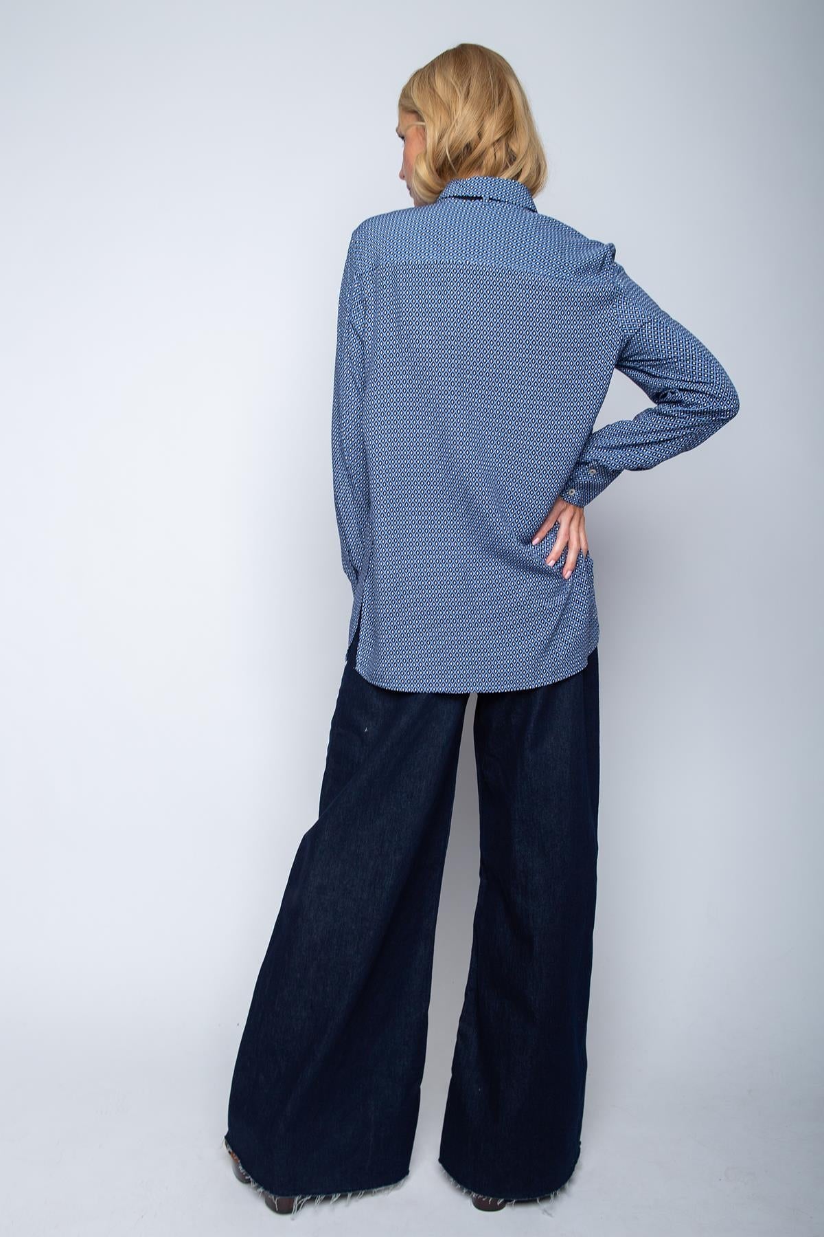 Bluse mit Schleife am Kragen blue navy geometric Bluse Emily van den Bergh 