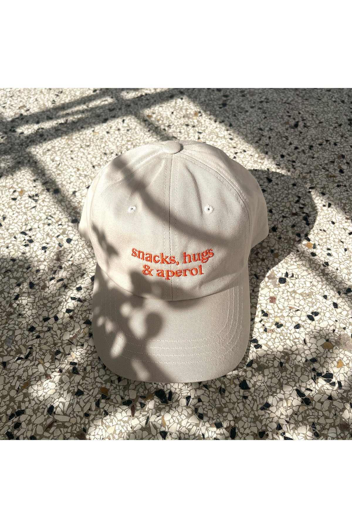 Cappie snacks, hugs & aperol Cappie STUDIO CIAO 