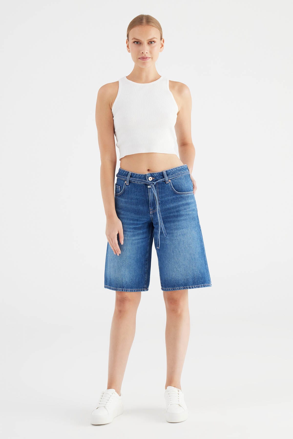 Jeansshorts Harper Medium Blue Jeansshorts C.O.J - Cup of Joe Denim 