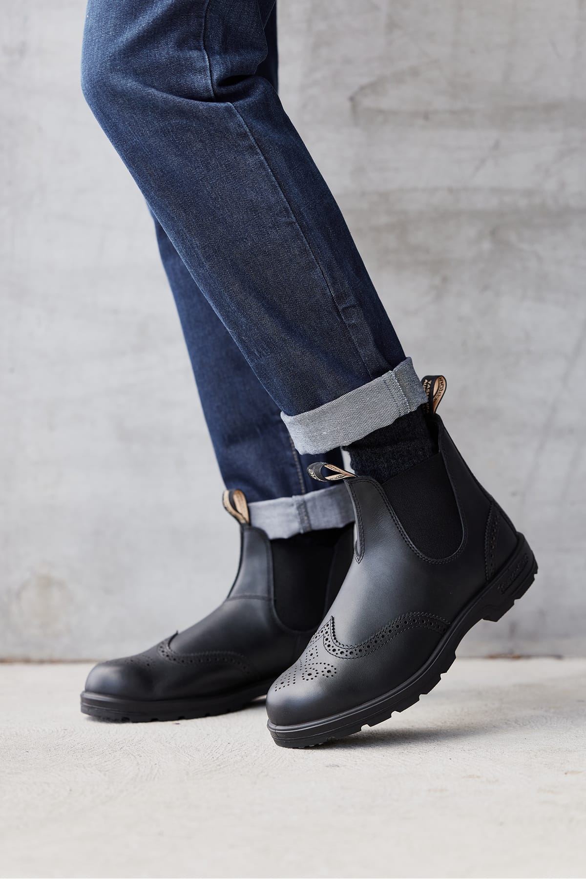 Schuhe Blundstone 2443 Brogued Black Leather (Classics Series) Schwarz Schuhe Blundstone 