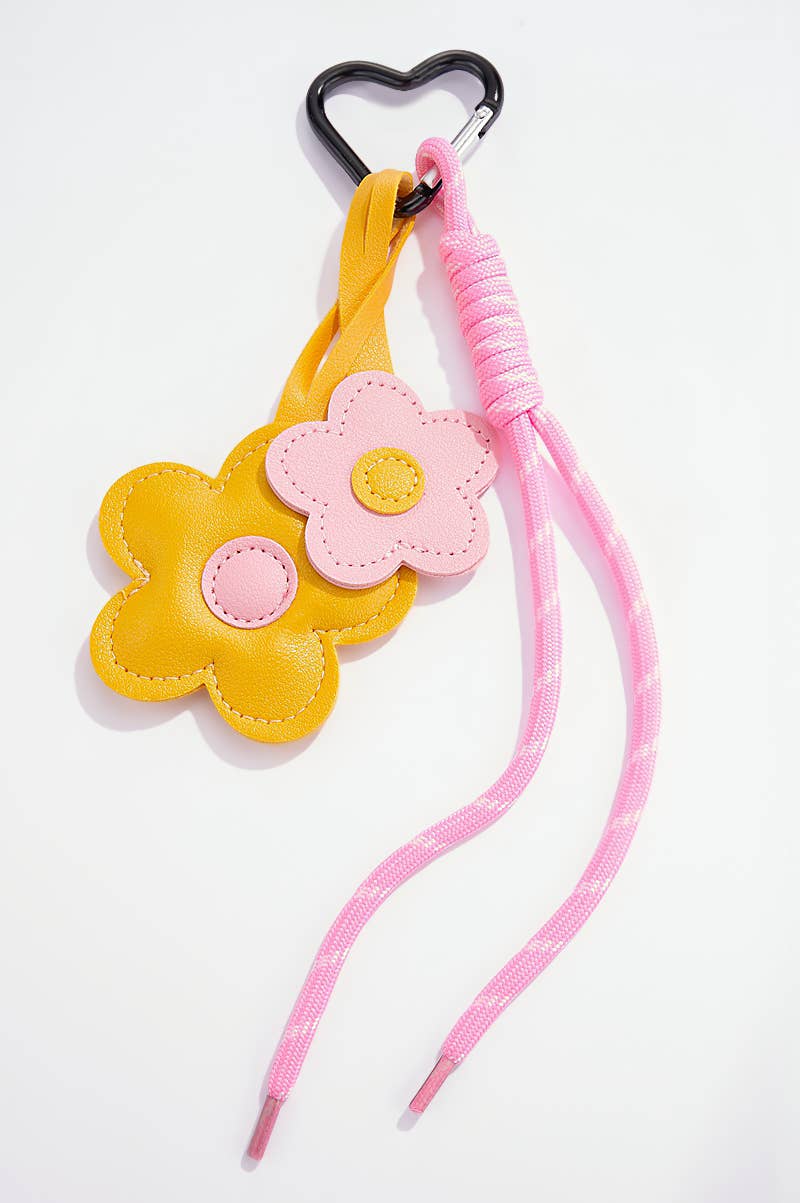 Taschenanhänger und Schlüsselanhänger Kirschen PC30 Schlüsselanhänger BYREN | ÉLINE L'ATELIER Rosa Synthetisch 