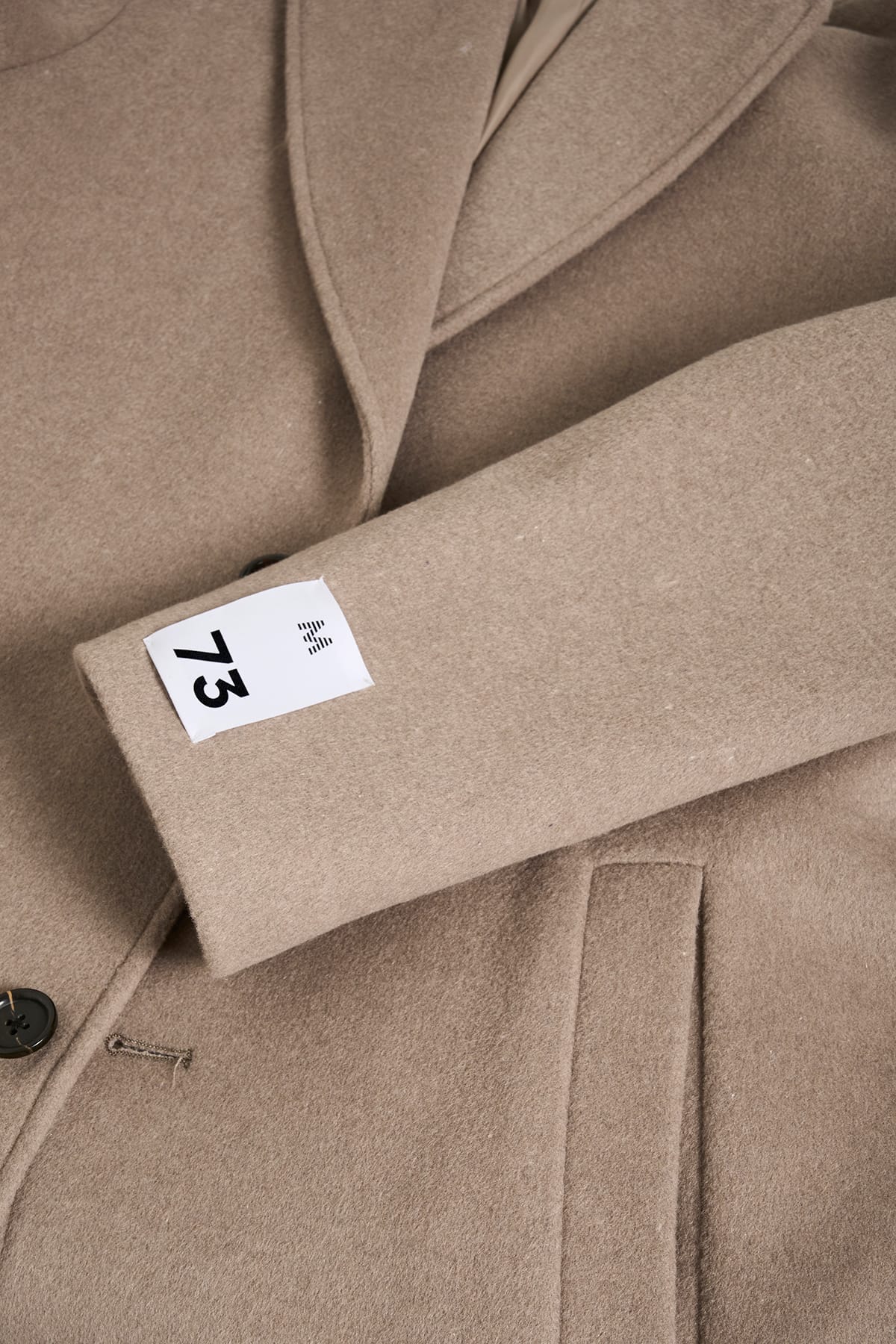 Mantel MAcristano N 73 Crockery Mantel Matinique 